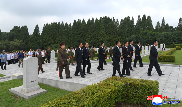 1-조국해방80돐 뜻깊게 경축